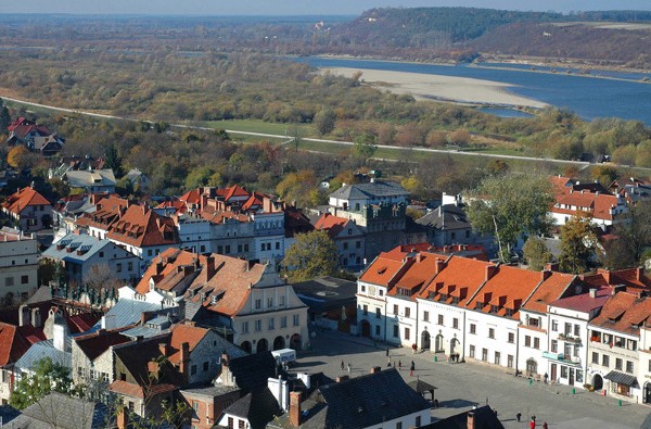 Rynek-w-Kazimierzu-Dolnym