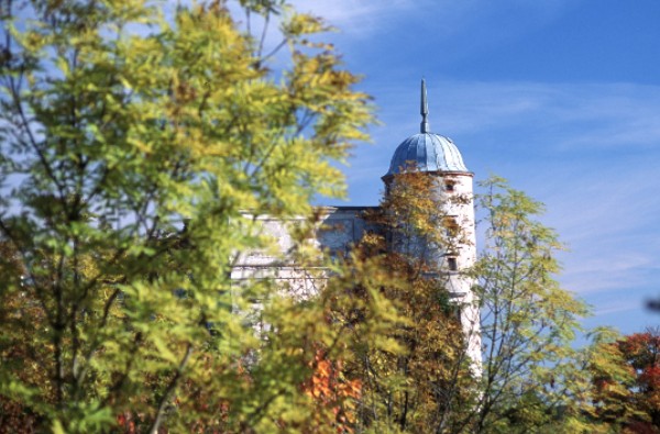 Zamek-w-Janowcu-–-baszta-zachodnia